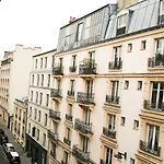 Parc Отель Париж
