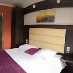 Parc 3* Париж